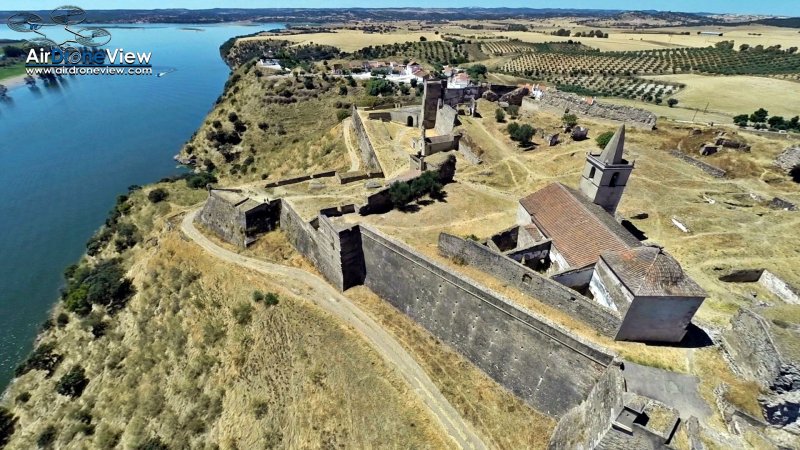 Video: Fortaleza de Juromenha, Portugal. «La centinela del&nbsp;Guadiana»