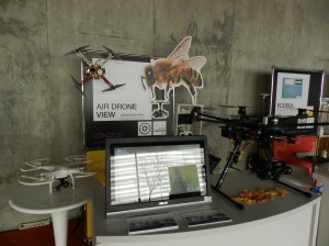 Foro Emprende 2014 Extremadura Badajoz Air Drone View Gadget Invasion empresas emprendedoras www.airdroneview.com www.gadgetinvasion.com regalos originales drones caceres merida empresa stand punto de activacion empresarial (16)