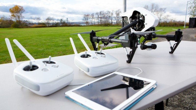 Un fallo en el modo automático del DJI Inspire 1 hace que se&nbsp;estrelle