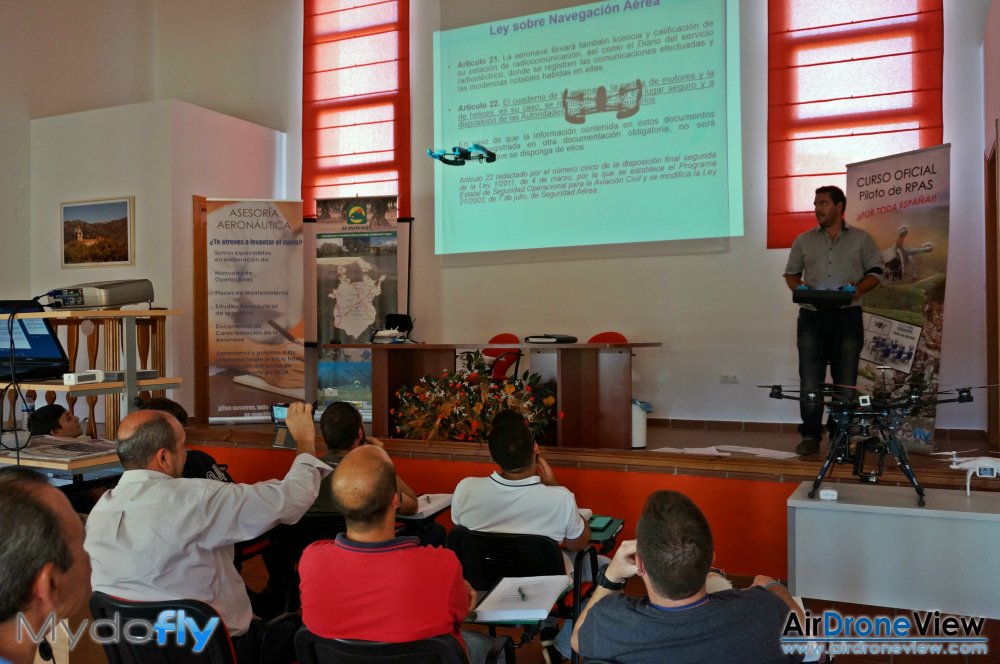 curso oficial piloto drones rpas uav adismonta mydofly air drone view www.airdroneview.com montanchez valdefuentes convocatoria gratis financiado operador www.airdroneview.com (22)