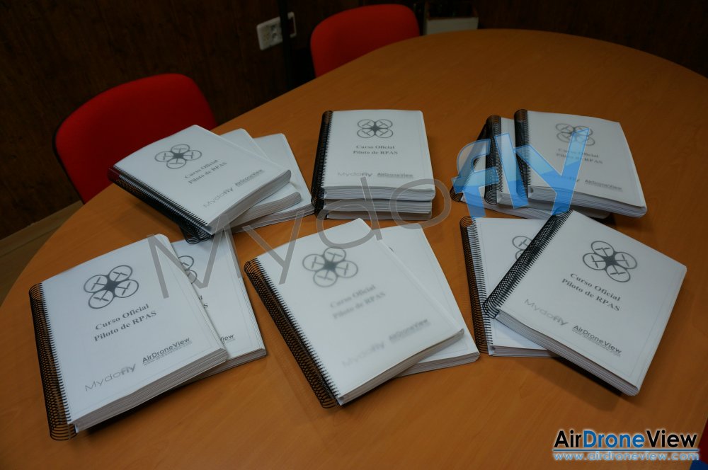 curso oficial piloto drones rpas uav adismonta mydofly air drone view www.airdroneview.com montanchez valdefuentes convocatoria gratis financiado operador www.airdroneview.com (6)