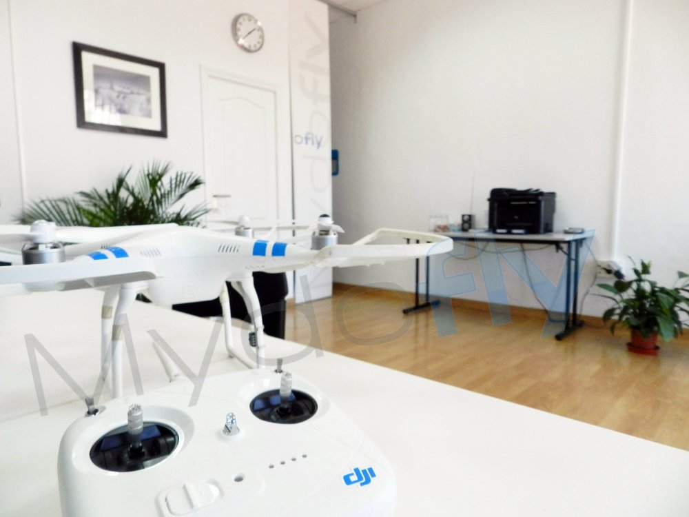 air drone view www.airdroneview.com viaje mallorca curso oficial piloto de rpas drones practico teorico phantom mydofly ato aesa fomento marratxi palma de mallorca barajas españa operador drones (3)abc