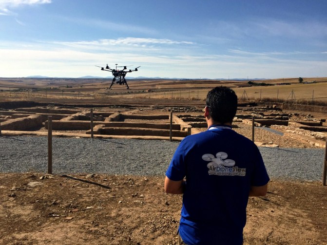 air drone view badajoz extremadura arqueologia dron drones españa operador trabajo arqueologo topografia gps www.airdroneview.com ortofoto 3d reconstruccion yacimiento (43)