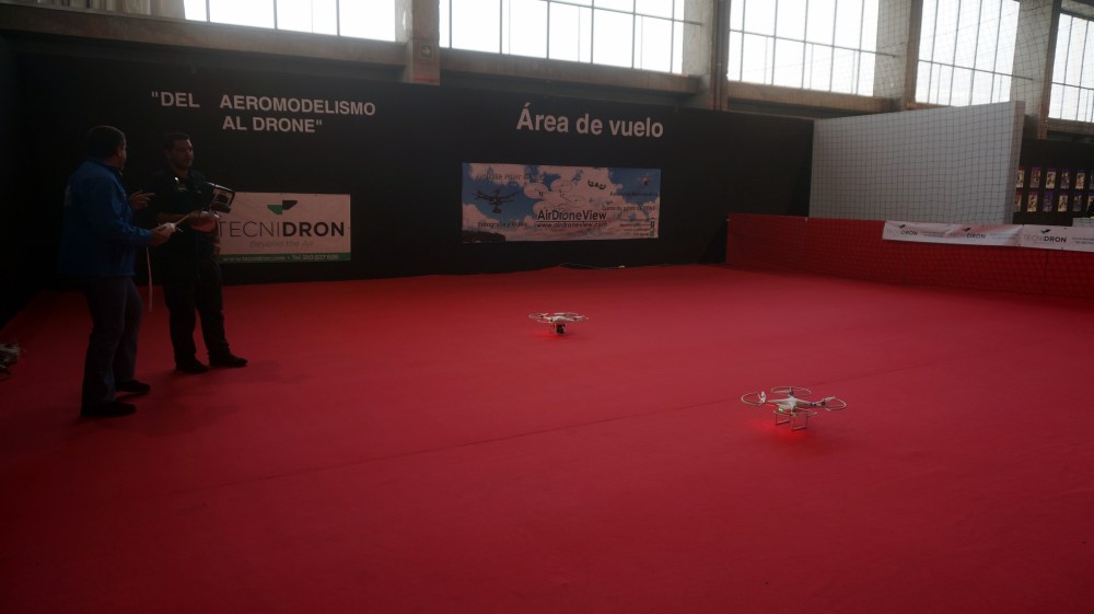 aeromodelismo dron air drone view www.airdroneview.com drones rpas uav españa expo ifeba badajoz portugal fehispor 2015 exhibicion exposicion profesional badajoz merida caceres extremadura (7)