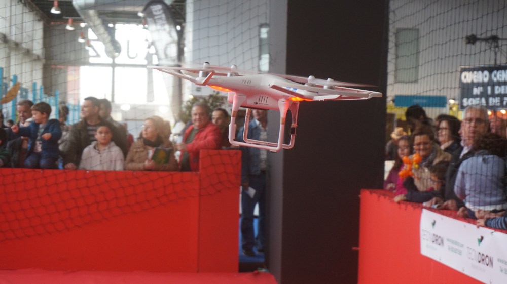 aeromodelismo dron air drone view www.airdroneview.com drones rpas uav españa expo ifeba badajoz portugal fehispor 2015 exhibicion exposicion profesional badajoz merida caceres extremadura (102)