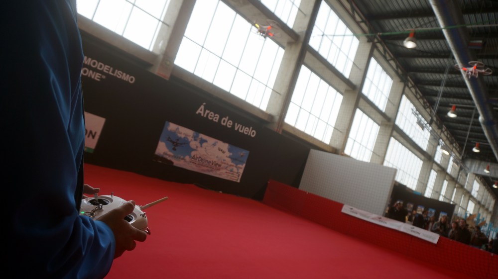 aeromodelismo dron air drone view www.airdroneview.com drones rpas uav españa expo ifeba badajoz portugal fehispor 2015 exhibicion exposicion profesional badajoz merida caceres extremadura (12)
