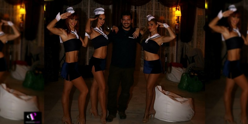 «Con los pies en la tierra» y Premiere&nbsp;Party