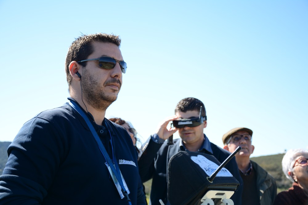 air drone view fio 2016 monfragüe empresa actividades a vista de pajaro aprende a volar un dron rpas españa parque nacional feval junta de extremadura stand videos (10)