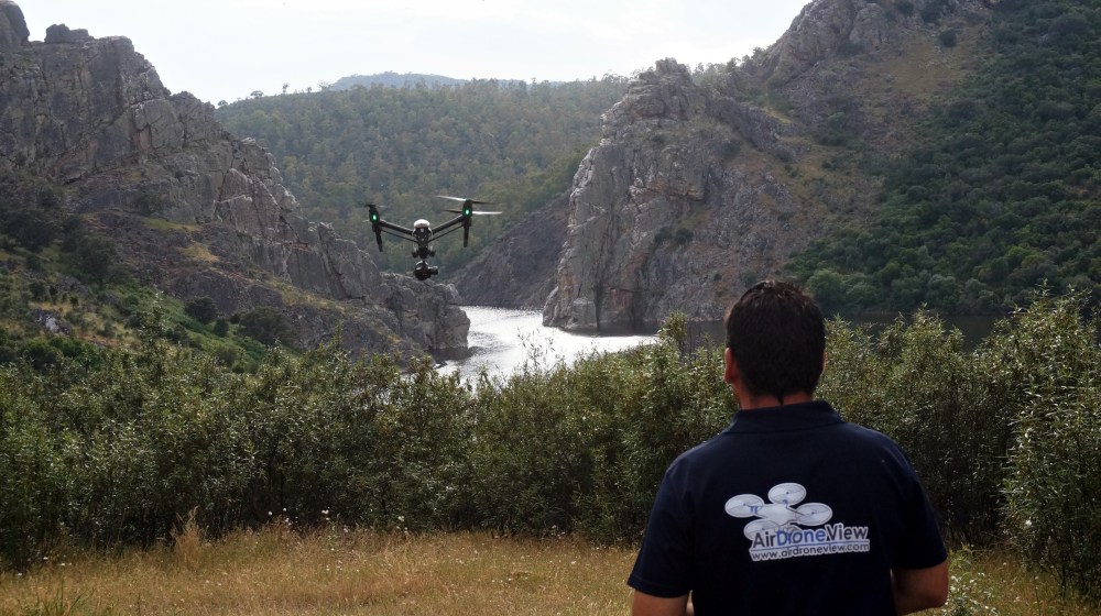 air drone view badajoz caceres aesa legal operadores canchos de ramiro documental television aereo vista de pajaro aire dron rpa uav homologado ministerio de fomento fauna desde el aire (1)