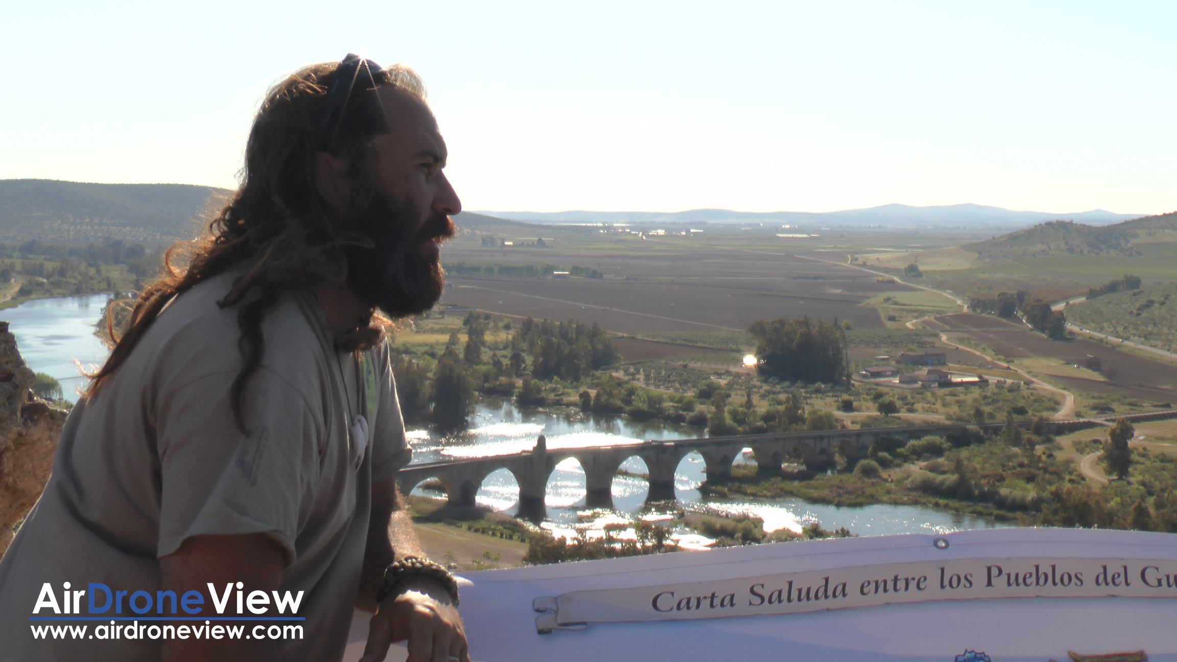 air drone view expedicion aborigen caminos del guadiana rio aventura dron drone badajoz portugal españa caceres descenso canal extremadura rtve extremadura ciudad real daimiel  (1)