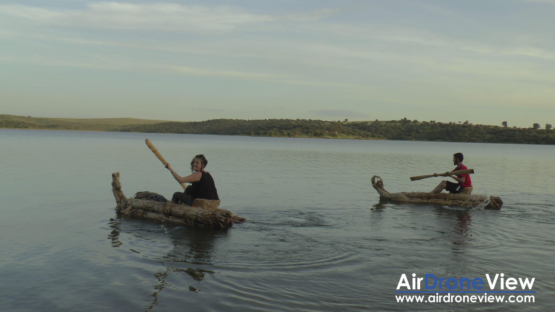 air drone view expedicion aborigen caminos del guadiana rio aventura dron drone badajoz portugal españa caceres descenso canal extremadura rtve extremadura ciudad real daimiel  (7)