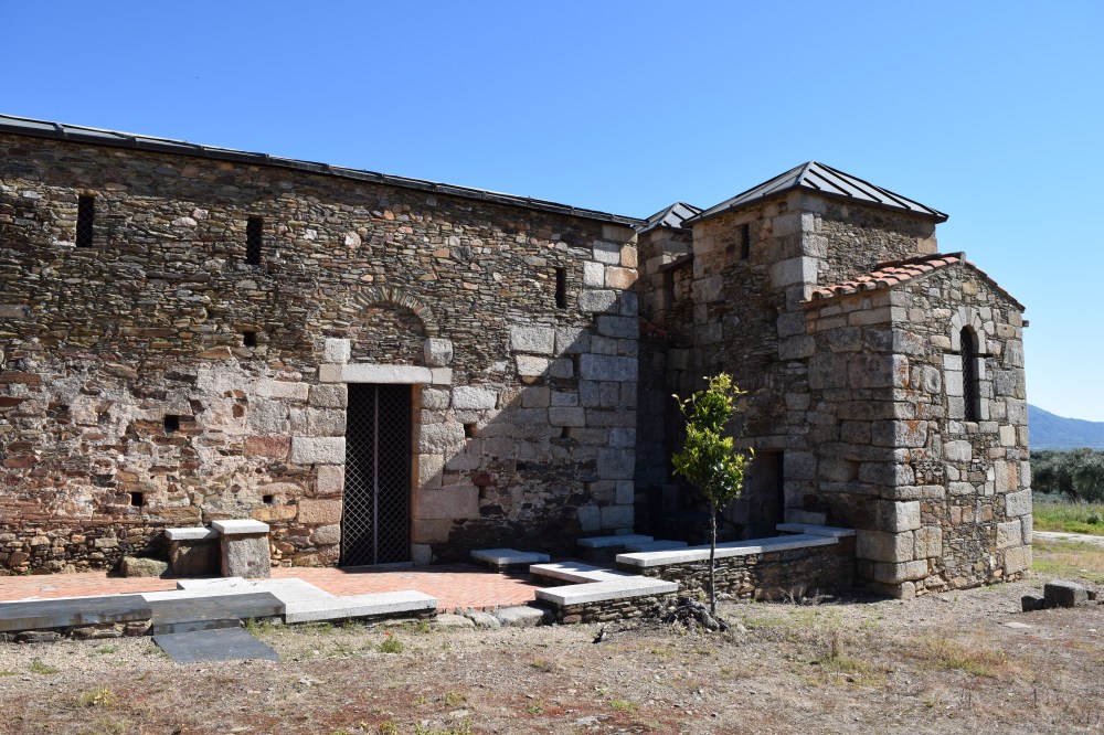 air drone view www.airdroneview.com aereo vuelo drones patrimonio desde el aire santa lucia del trampal alcuescar caceres badajoz junta de extremadura fotogrametria levantamiento (17)