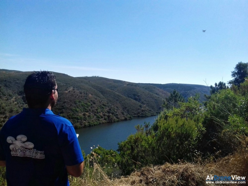 air drone view www.airdroneview.com tajo internacional españa portugal parque rio drones documental canal extremadura tv empresa operador extremadura a