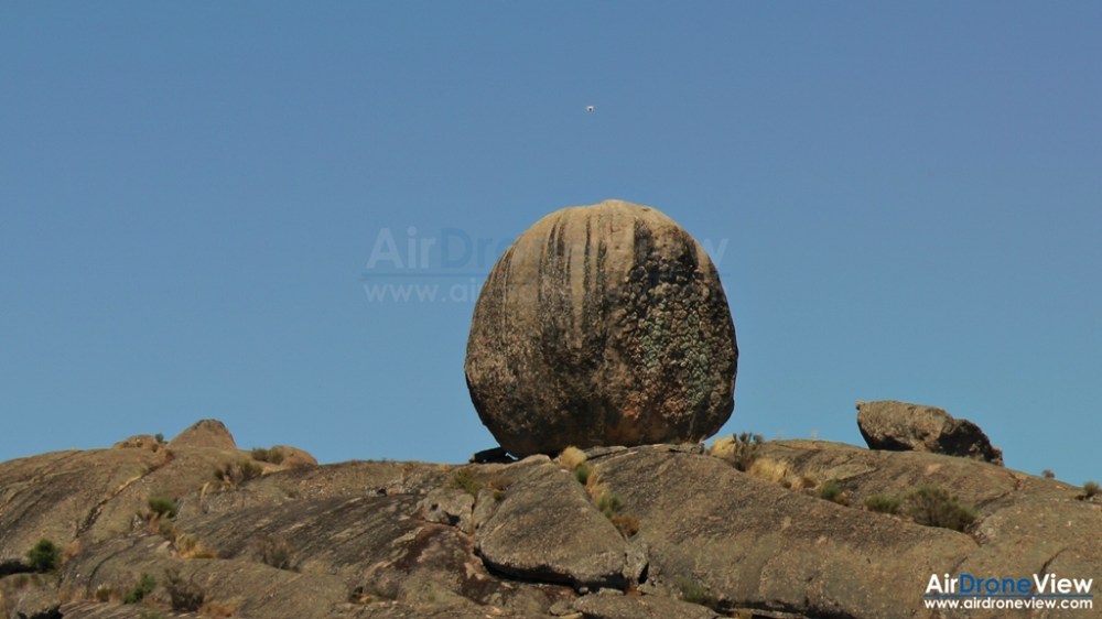 bolo granito batolito valencia de alcantara paisaje granitico drones documental paisaje air drone view www.airdroneview.com españa portugal extremadura badajoz caceres (1)a