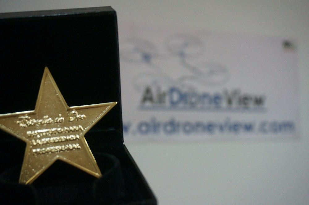 air-drone-view-estrella-oro-excelencia-profesional-empresarial-madrid-espana-extremadura-badajoz-operador-drones-premio-galardon-4