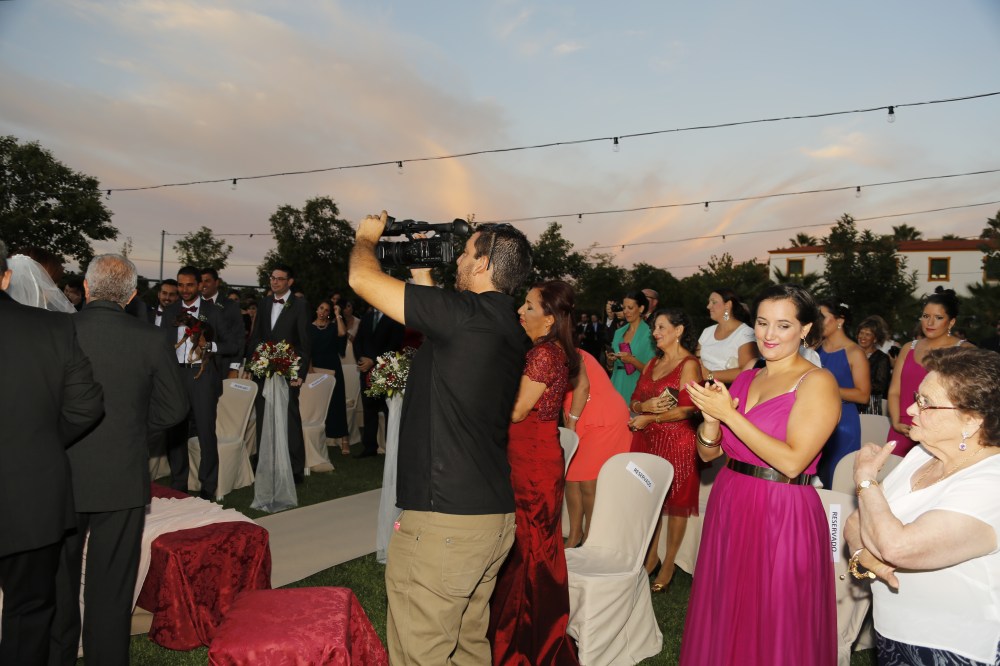 air-drone-view-www-airdroneview-com-boda-balneario-raposo-reportaje-video-foto-drones-camara-profesional-novio-novia-aire-libre-evento-extremadura-badajoz-caceres-zafra-merida-14a