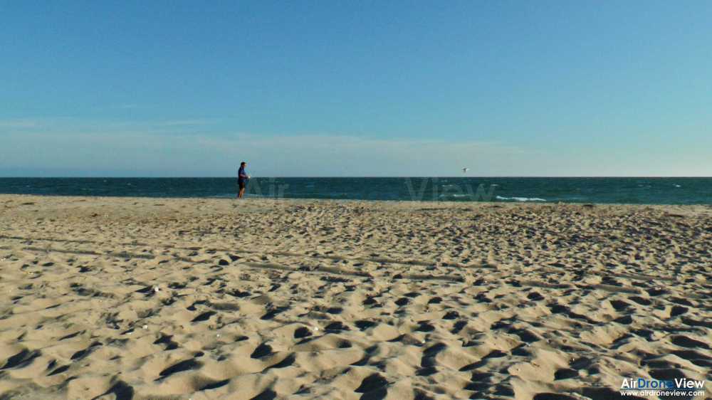 air-drone-view-www-airdroneview-com-huelva-ayamonte-isla-canela-punta-del-moral-drones-foto-video-aereo-reportaje-turismo-apartamentos-golf-playa-portugal-montegordo-camara-profesional-1a