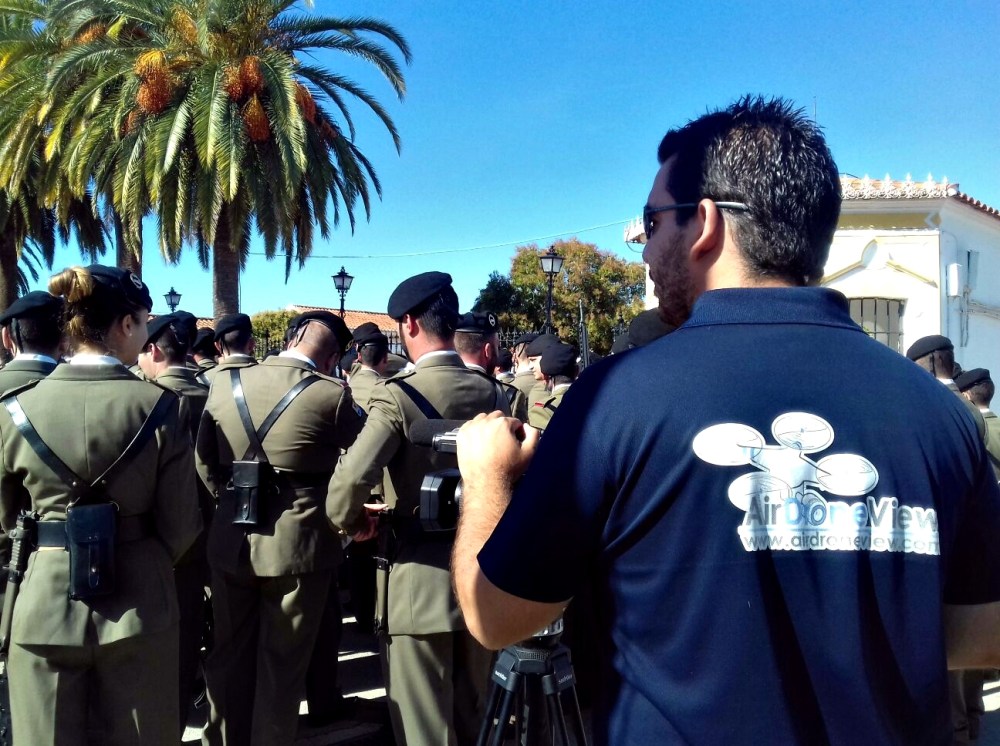 air-drone-view-www-airdroneview-com-reportaje-video-profesional-foto-drones-extremadura-espana-ejercito-brimz-xi-santos-maimona-jura-bandera-1