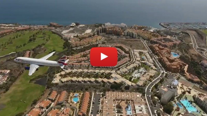 Drone grabando aviones aterrizando y despegando en&nbsp;Tenerife